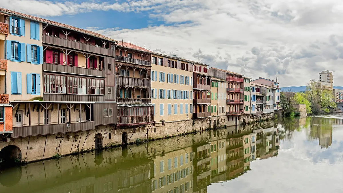 Castres — vue de la commune