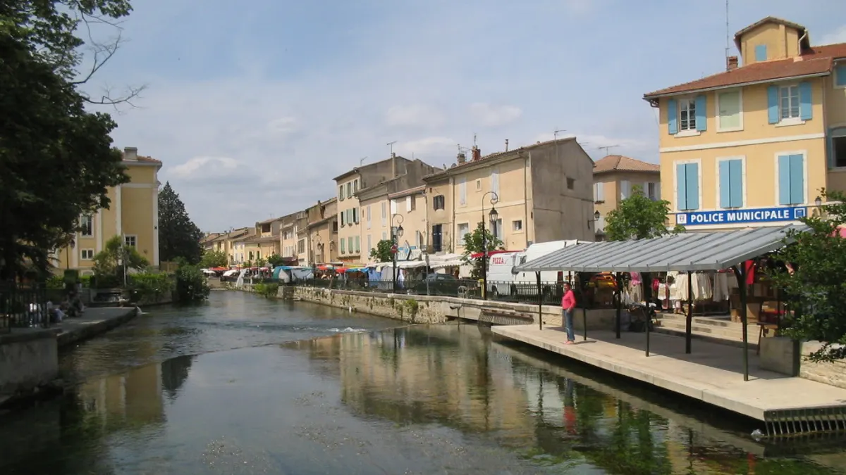 L'Isle-sur-la-Sorgue — vue de la commune