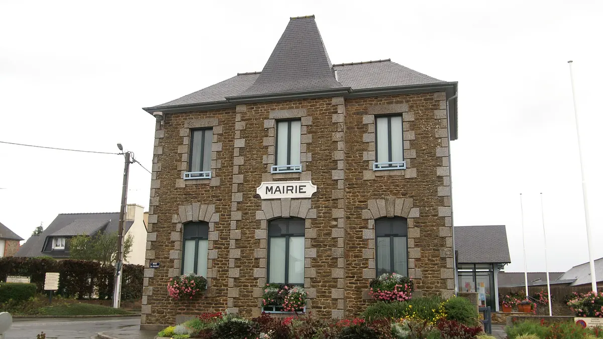 Lancieux — vue de la commune