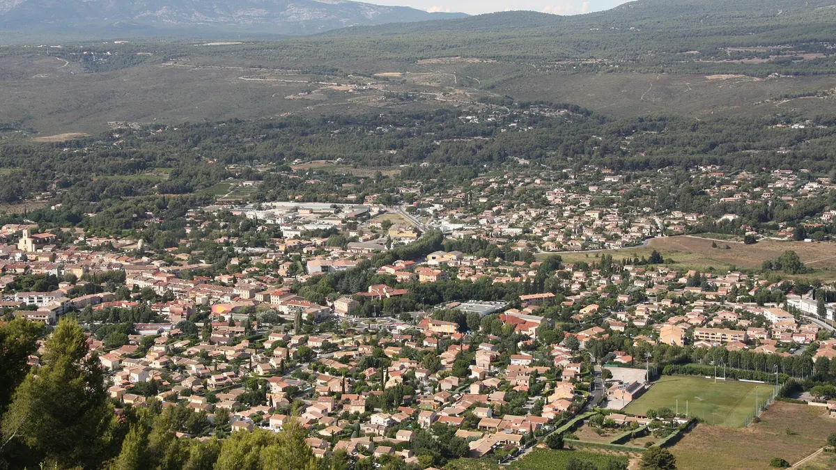 Le Beausset — vue de la commune