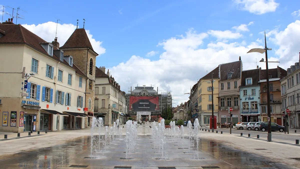Lons-le-Saunier — vue de la commune