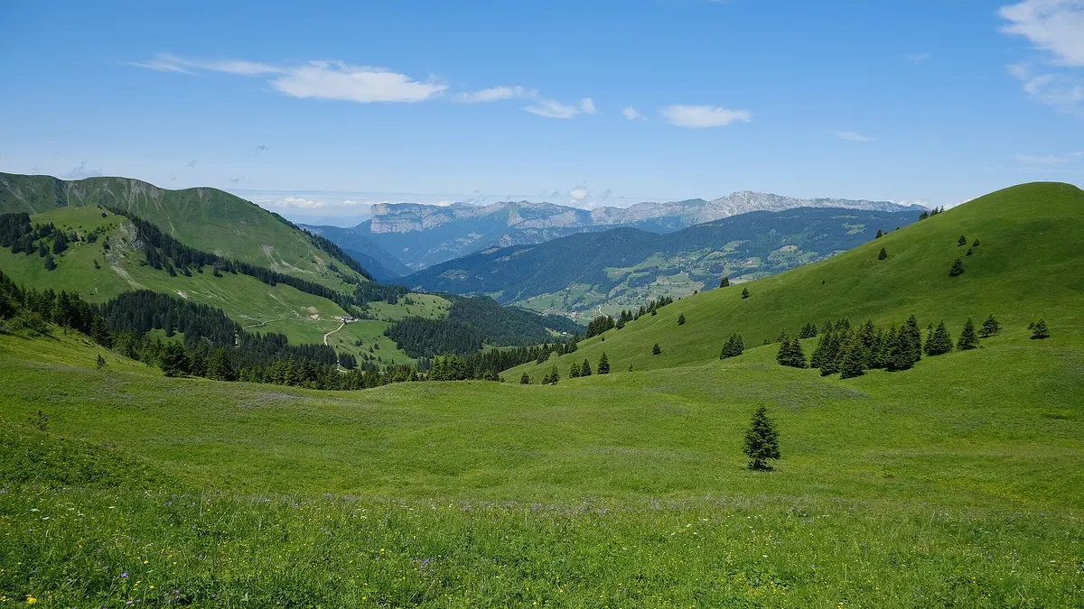 Manigod — vue de la commune