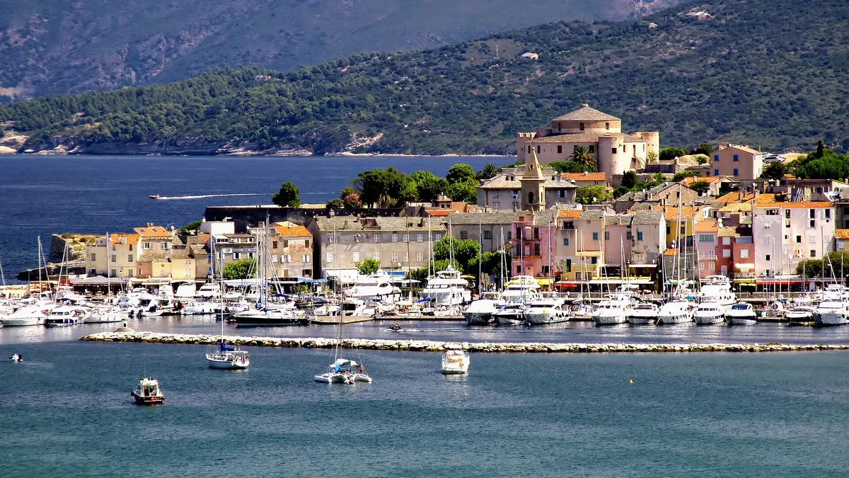 Saint-Florent — vue de la commune