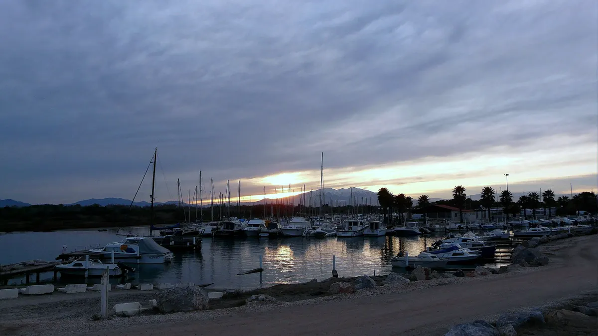Sainte-Marie-la-Mer — vue de la commune