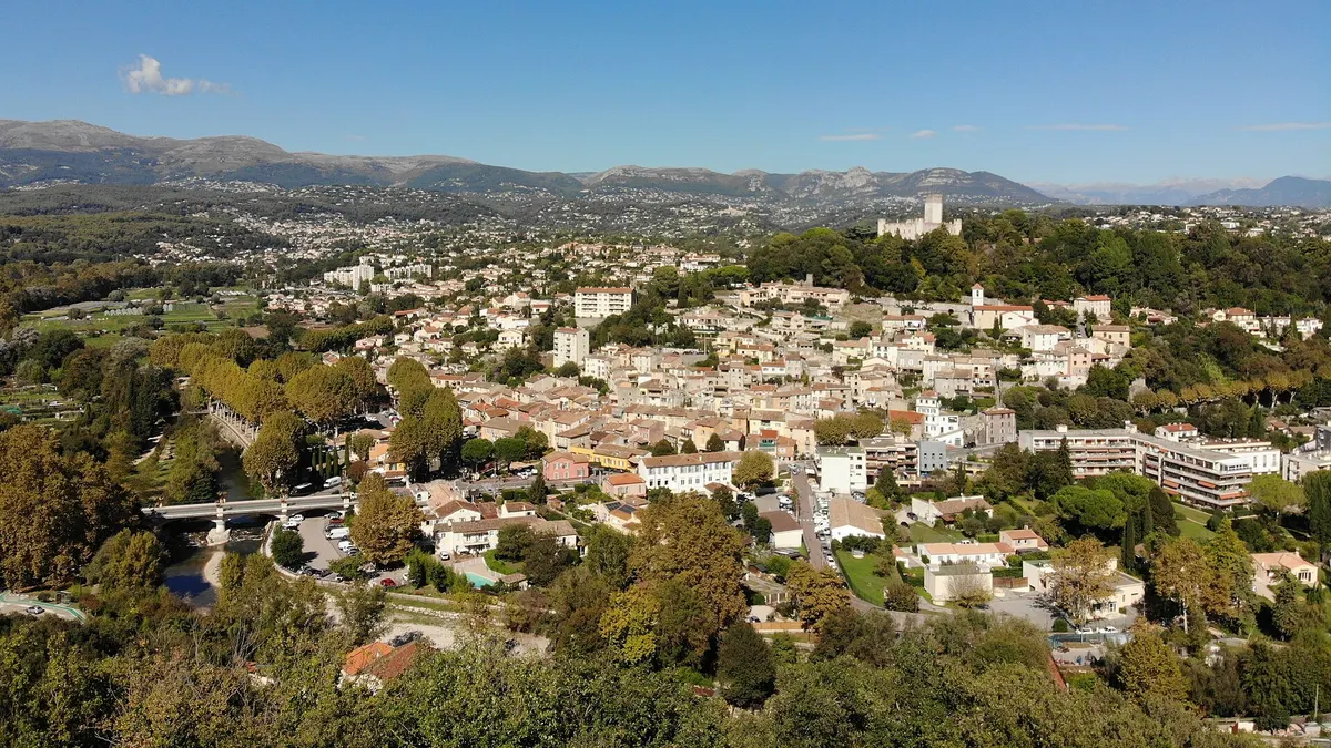 Villeneuve-Loubet — vue de la commune